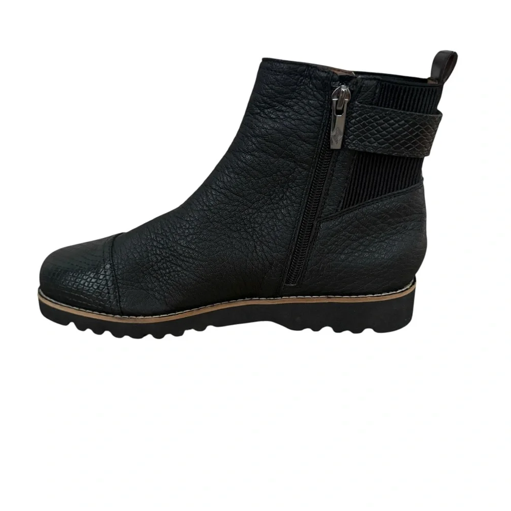 Donald J. Pliner Cally Suede Leather Ankle Boots - Picture 5 of 9